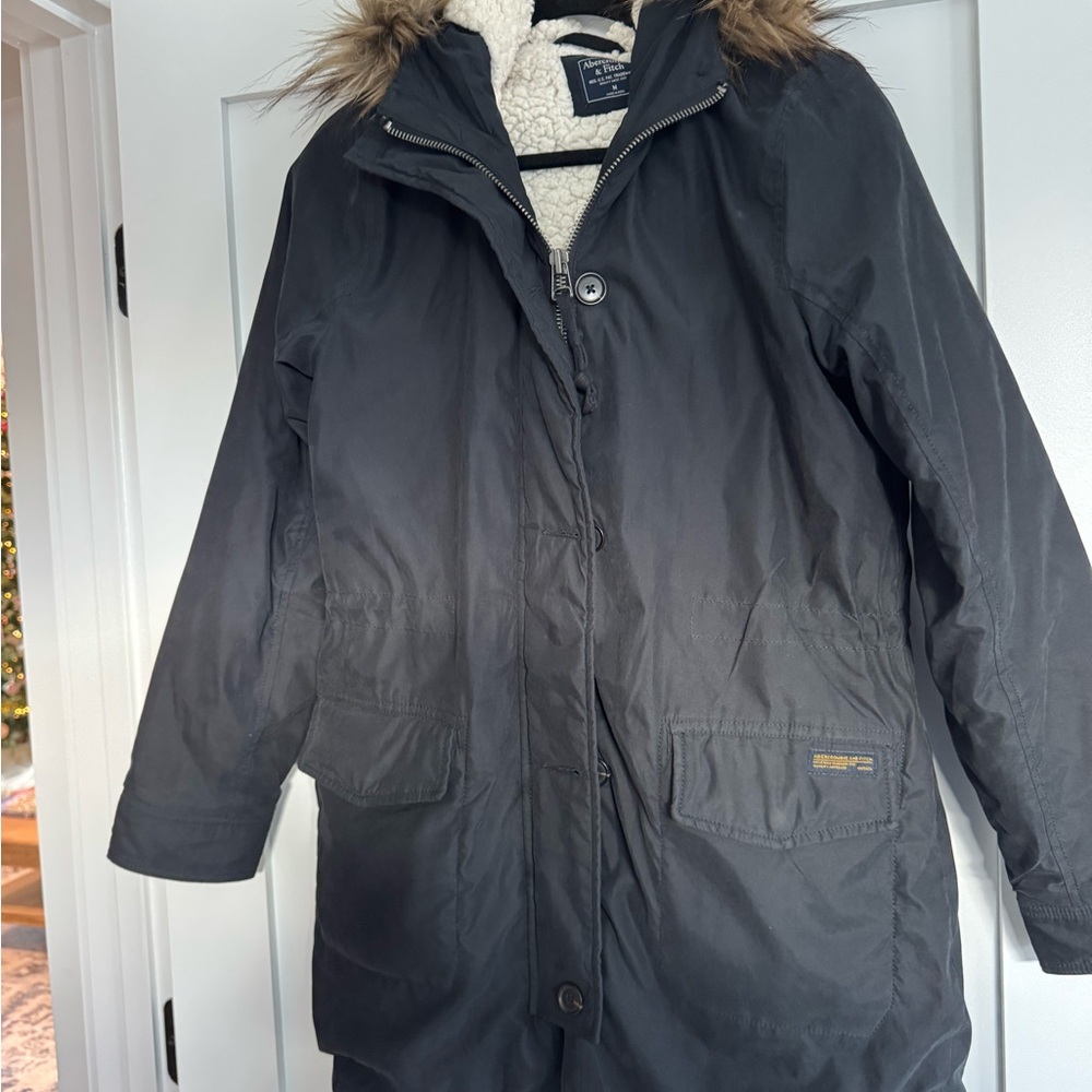 Abercrombie parka Sherpa lined fur hood Medium